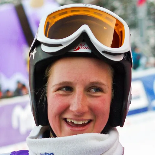 Portrait of Karin Hackl