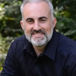 Portrait of Stephen Kendrick