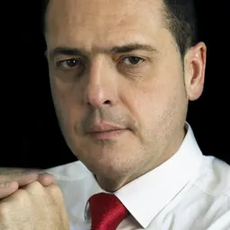 Portrait of Iñaki Piñuel