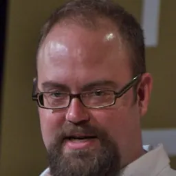 Portrait of Alex Steffen