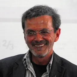 Portrait of Raymond Gravel