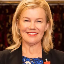 Portrait of Robyn Malcolm