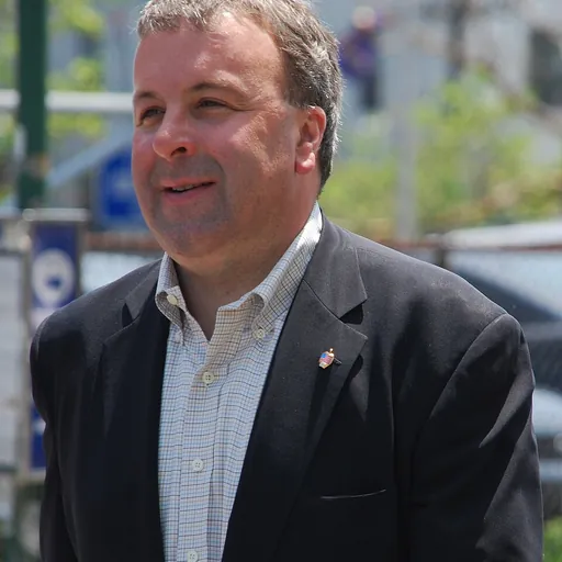 Portrait of Kenneth Mitchell
