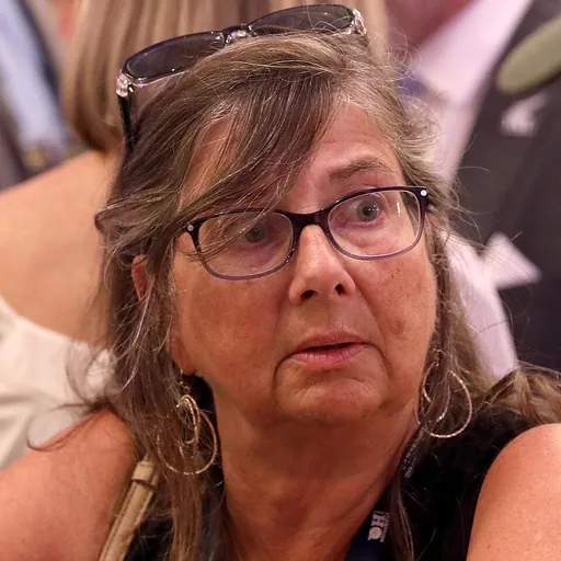 Portrait of Barbara Comtois
