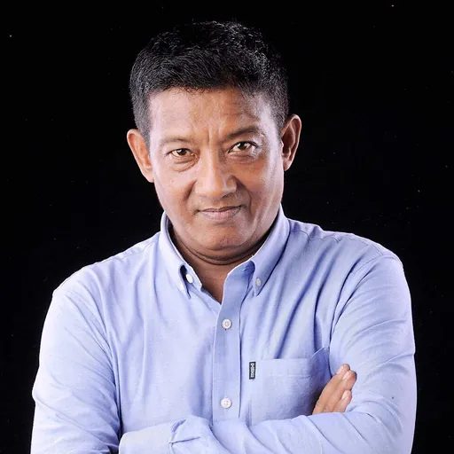 Portrait of Myint Naing