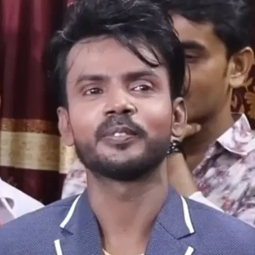 Portrait of Hero Alom