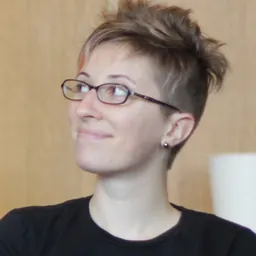 Portrait of Rachel Binx