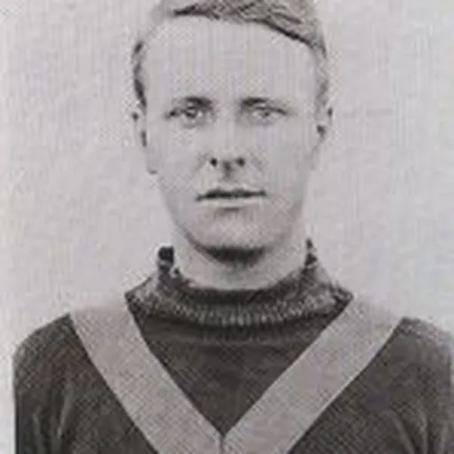 Portrait of Charlie Lilley