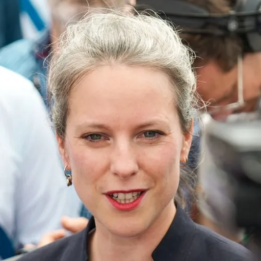 Portrait of Lucie Castets