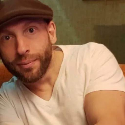 Portrait of Adam Bloom