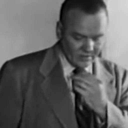 Portrait of Larry Thor