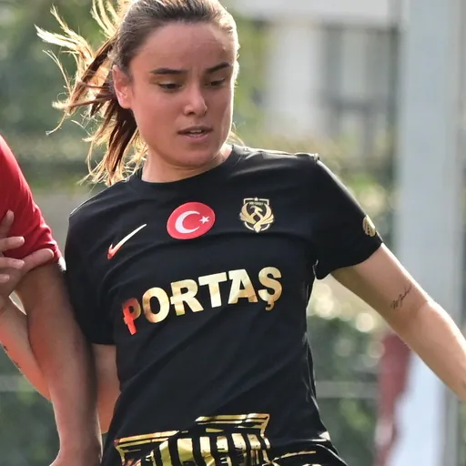 Portrait of Medine Erkan