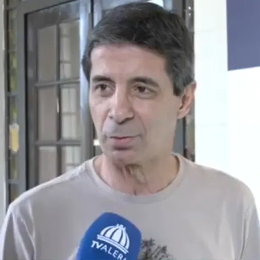 Portrait of Mauro Galvão