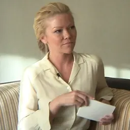 Portrait of Julie Meadows