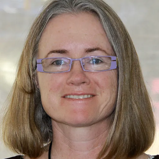 Portrait of Helen Thorpe