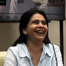 Portrait of Anusha Rizvi
