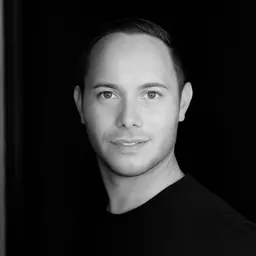 Portrait of Michael Ashton