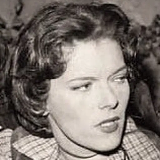 Portrait of Jacqueline Scott