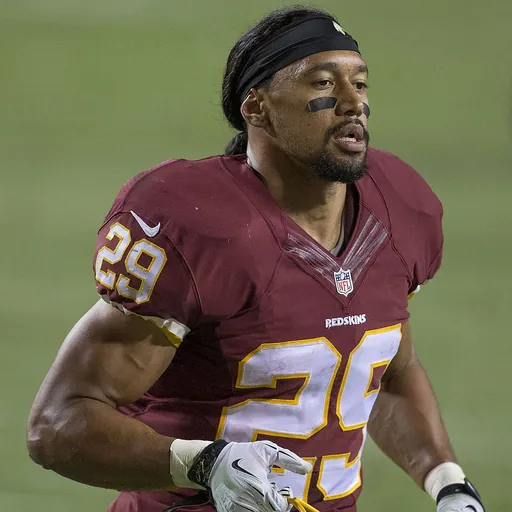 Portrait of Roy Helu