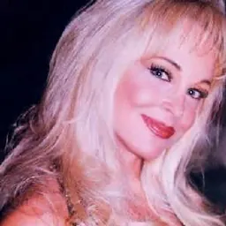 Portrait of Debra Marshall