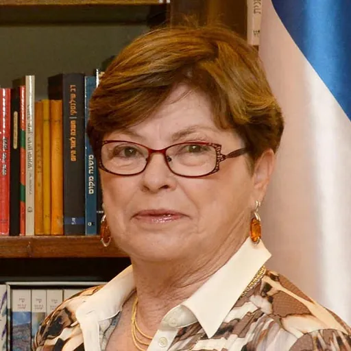 Portrait of Maxine Fassberg