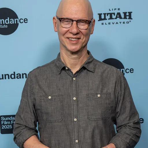 Portrait of Steven Bognar