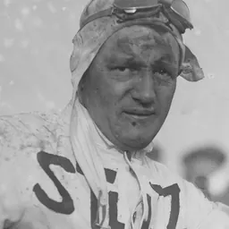Portrait of Gil Andersen