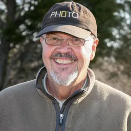 Portrait of Jack Dykinga