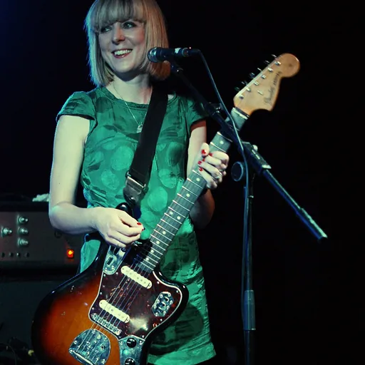 Portrait of Holly Ross