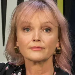 Portrait of Miranda Richardson