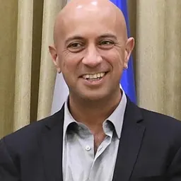 Portrait of Avi Issacharoff