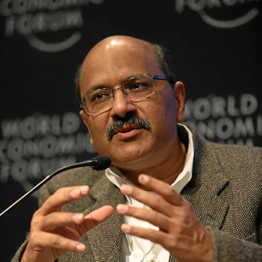 Portrait of Shekhar Gupta