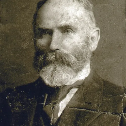 Portrait of Andrew Davidson