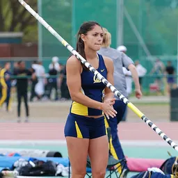 Portrait of Allison Stokke