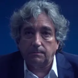 Portrait of Ricardo Serrão Santos