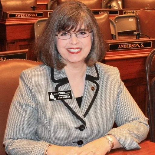 Portrait of Pam Myhra