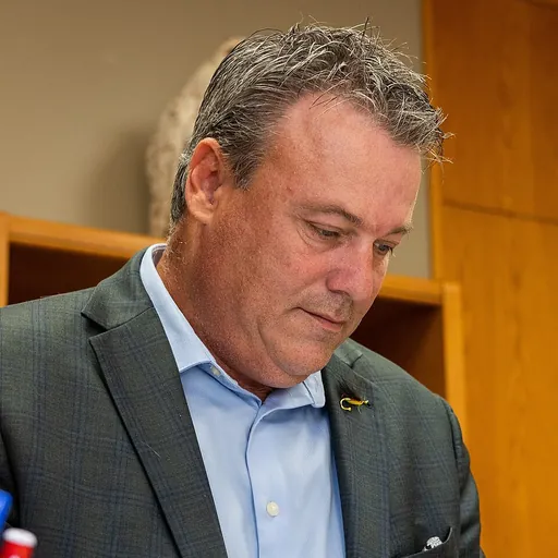 Portrait of Mike Holland