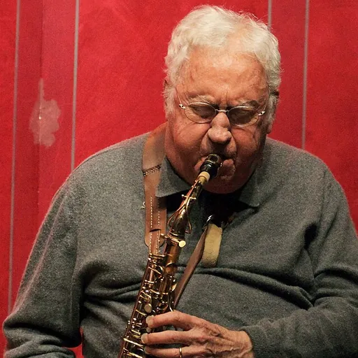 Portrait of Lee Konitz