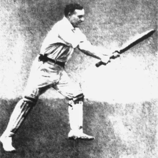 Portrait of Leslie Miller