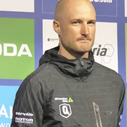 Portrait of Steve Cummings