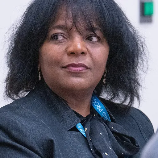 Portrait of Stephanie Powell Watts