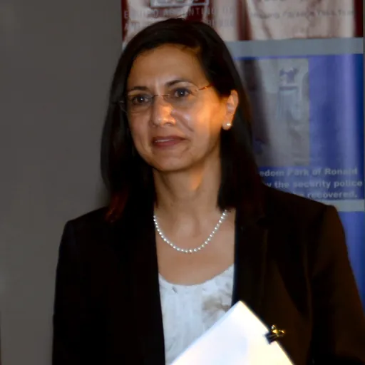 Portrait of Cheryl de la Rey