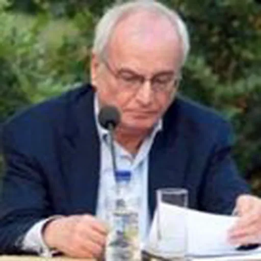 Portrait of Nasos Vagenas