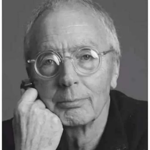 Portrait of Gijs Bakker