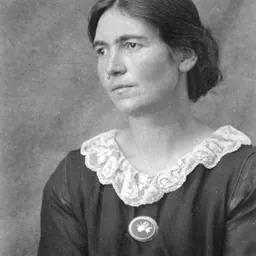 Portrait of Dora Staudinger