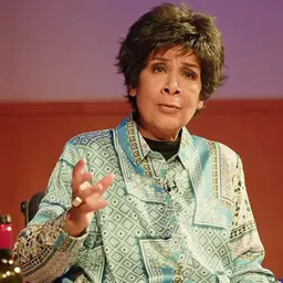 Portrait of Moira Stuart