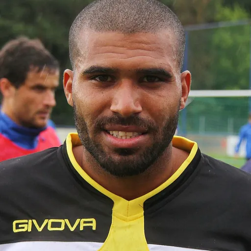Portrait of Uri Magbo