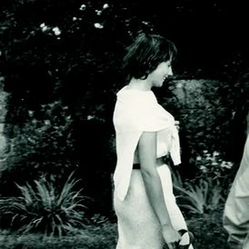 Portrait of Inge Henningsen