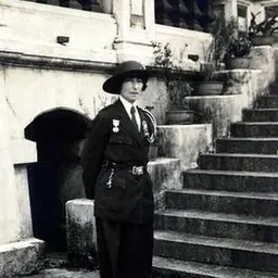 Portrait of Bella Woolf
