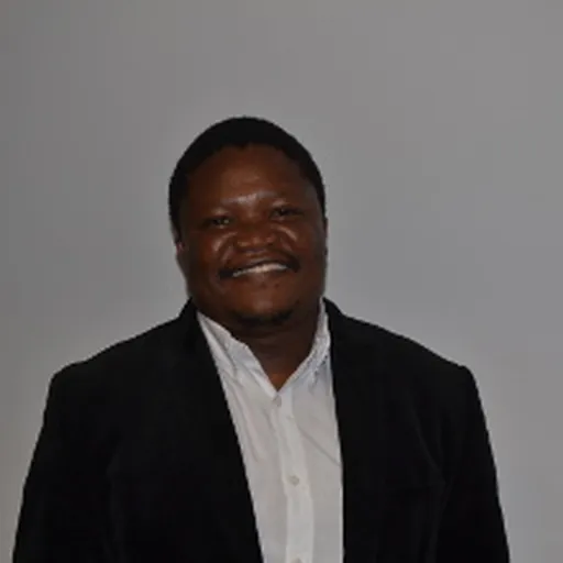 Portrait of Thebe Medupe